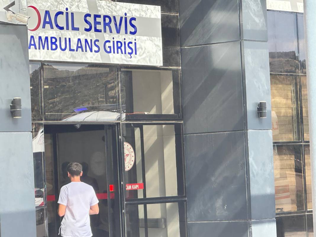 Komşu kavgası faciayla bitti! 3 ölü, 5 yaralı var 4